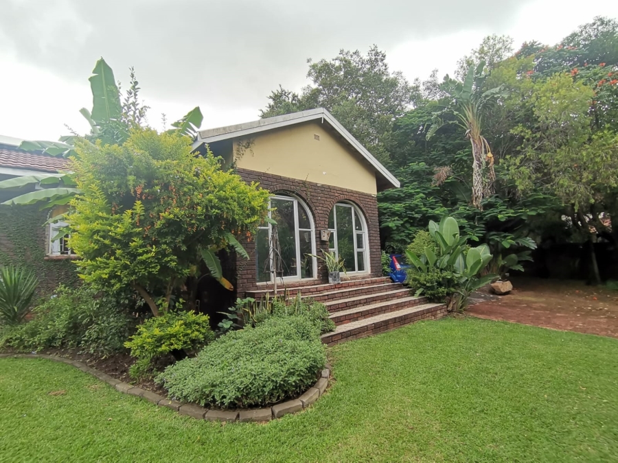 5 Bedroom Property for Sale in Elandsrand North West